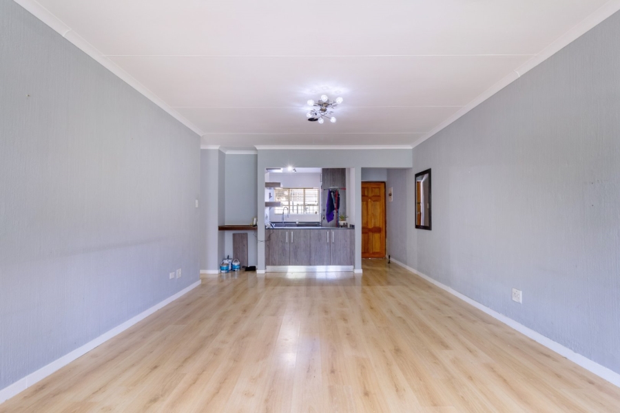 To Let 3 Bedroom Property for Rent in Northwold Gardens Gauteng