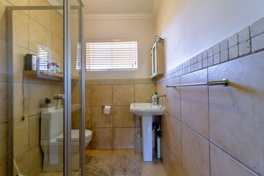 To Let 3 Bedroom Property for Rent in Northwold Gardens Gauteng