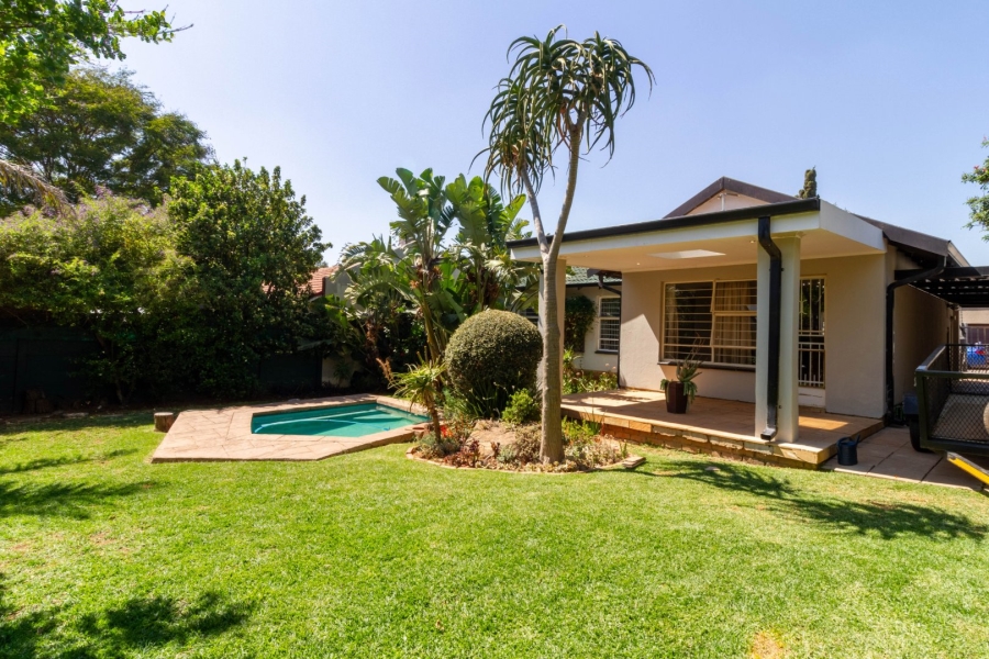 To Let 3 Bedroom Property for Rent in Northwold Gardens Gauteng