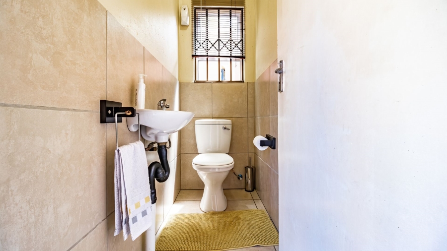 2 Bedroom Property for Sale in Lyndhurst Gauteng