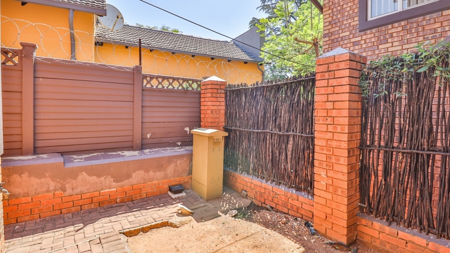 2 Bedroom Property for Sale in Lyndhurst Gauteng