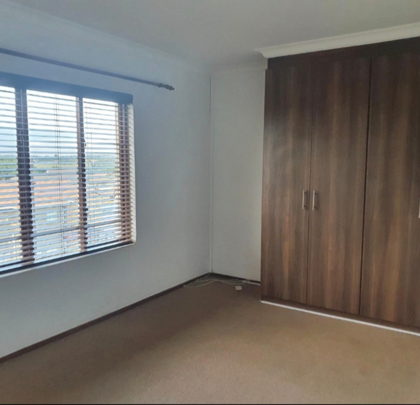 To Let 2 Bedroom Property for Rent in Diswilmar A H Gauteng