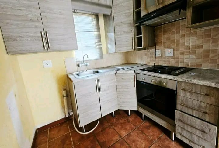 2 Bedroom Property for Sale in Randfontein Central Gauteng