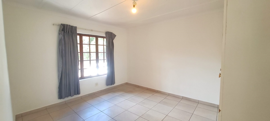 To Let 2 Bedroom Property for Rent in Buccleuch Gauteng