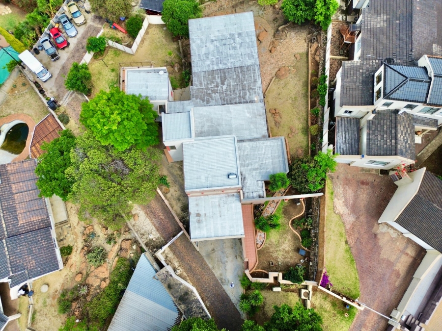 To Let 5 Bedroom Property for Rent in Ridgeway Gauteng