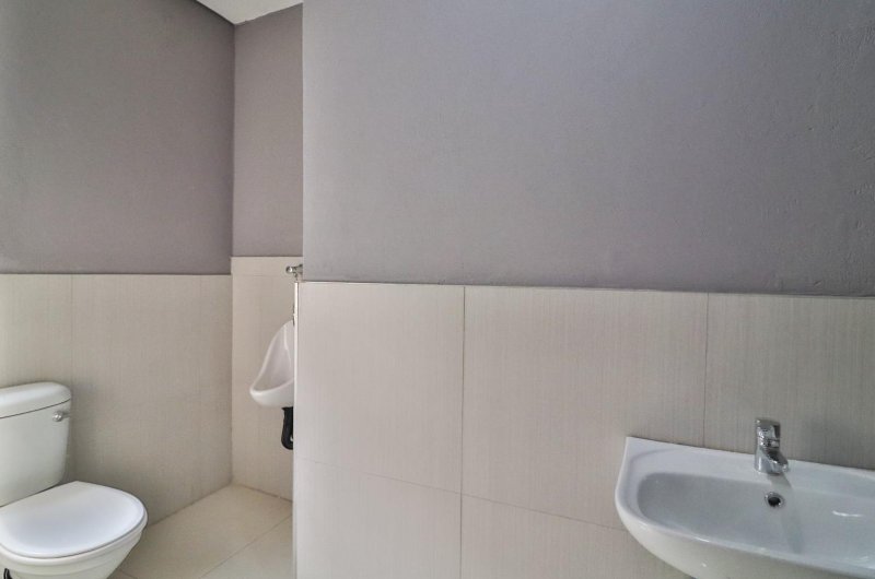 To Let commercial Property for Rent in Roodepoort Central Gauteng