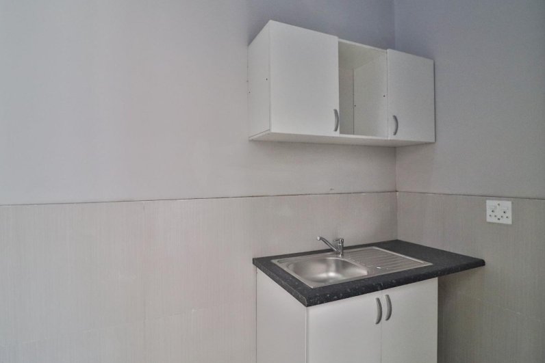 To Let commercial Property for Rent in Roodepoort Central Gauteng