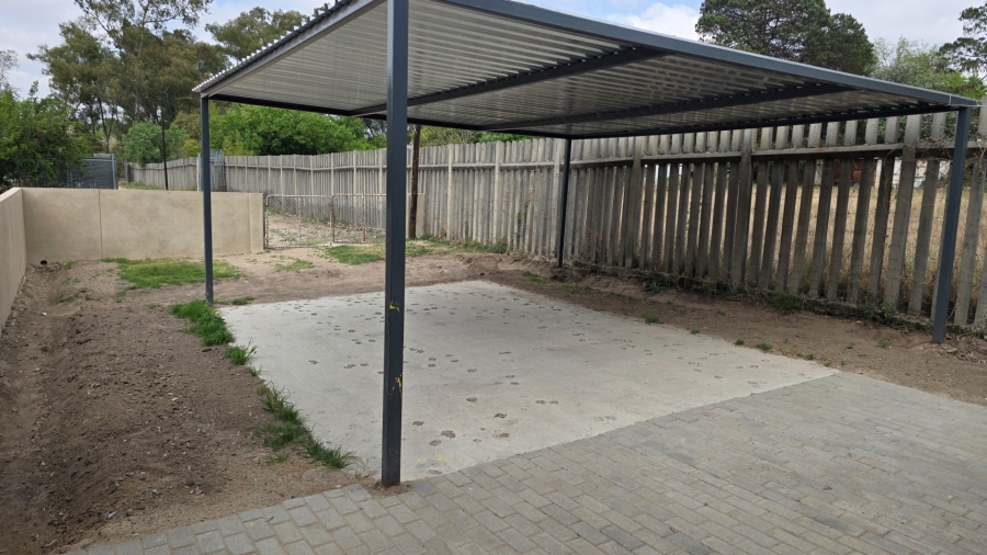 To Let 2 Bedroom Property for Rent in Glen Austin Gauteng