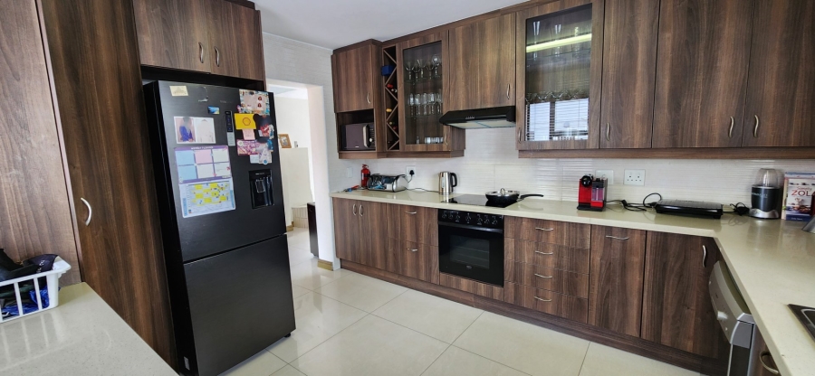 3 Bedroom Property for Sale in Edenvale Central Gauteng