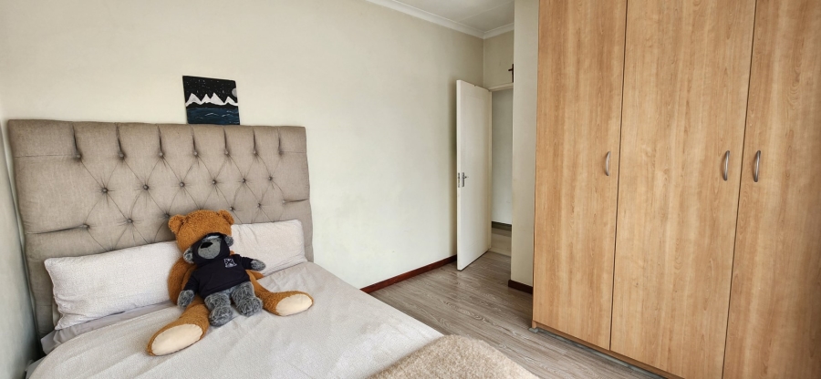 3 Bedroom Property for Sale in Edenvale Central Gauteng