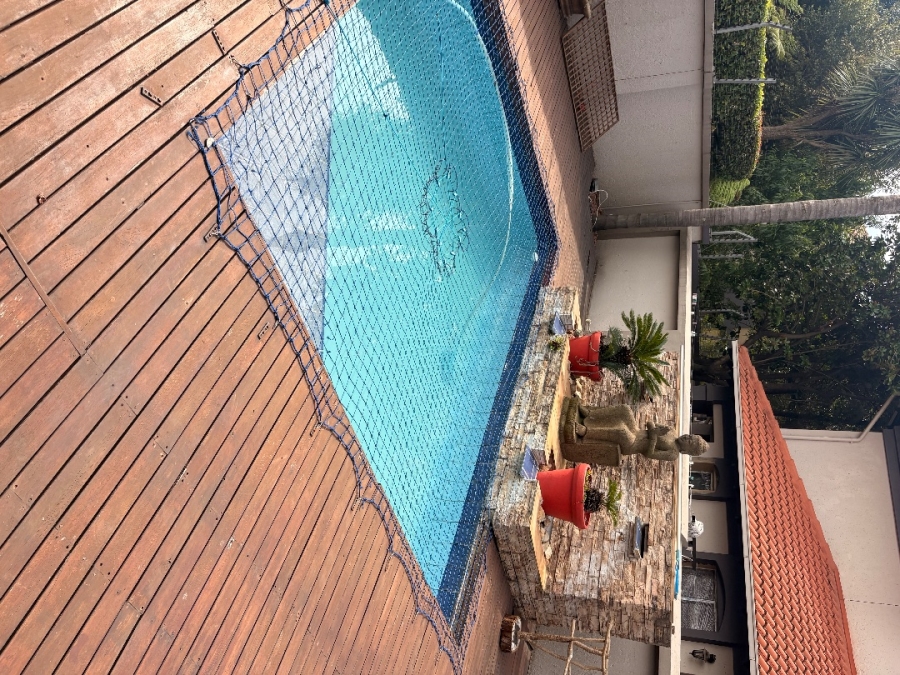 To Let 4 Bedroom Property for Rent in Lakefield Gauteng