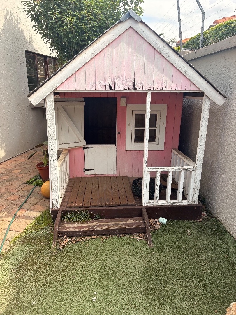 To Let 4 Bedroom Property for Rent in Lakefield Gauteng