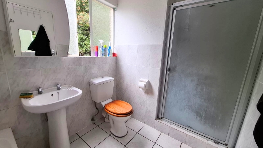 2 Bedroom Property for Sale in Primrose Hill Gauteng