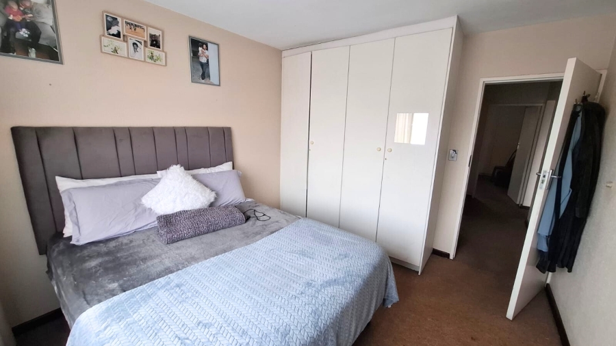 2 Bedroom Property for Sale in Primrose Hill Gauteng