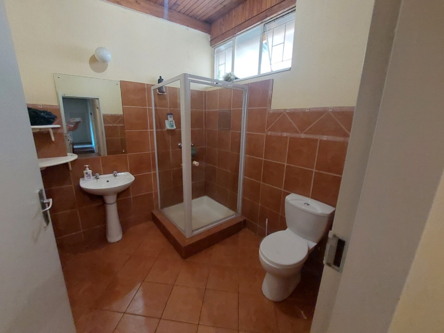 11 Bedroom Property for Sale in Clubview Gauteng