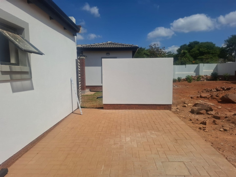 To Let 2 Bedroom Property for Rent in Rietvalleirand Gauteng
