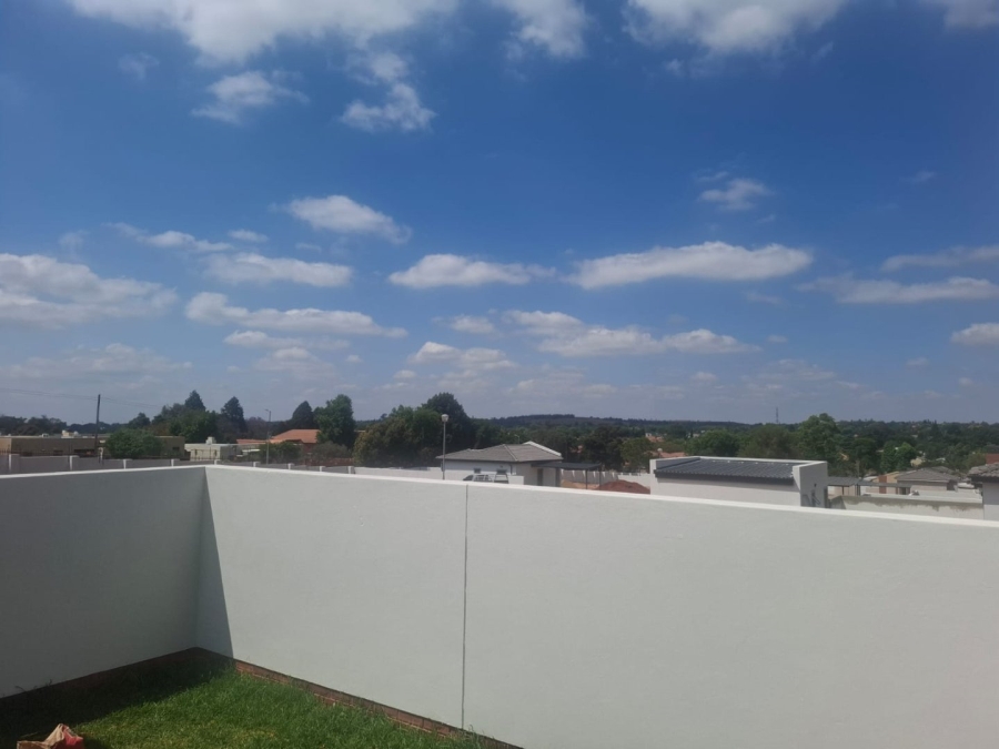 To Let 2 Bedroom Property for Rent in Rietvalleirand Gauteng
