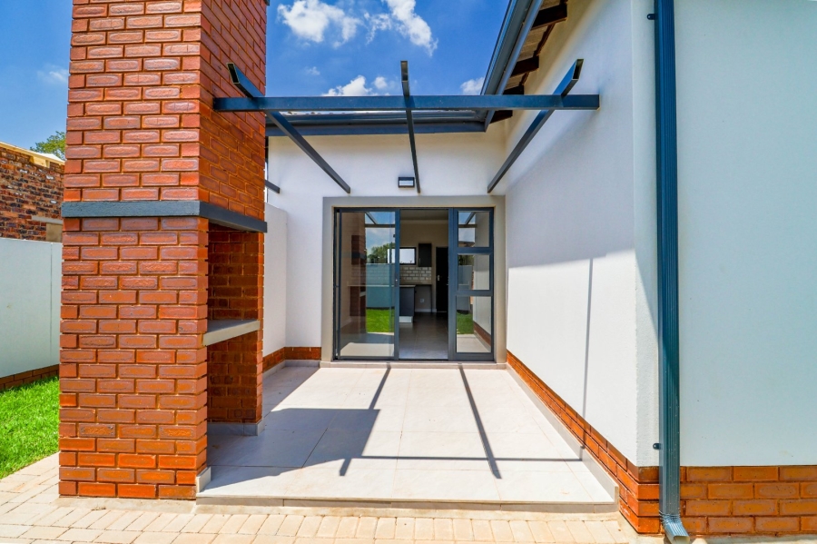 To Let 2 Bedroom Property for Rent in Rietvalleirand Gauteng