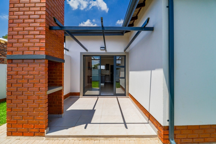 To Let 2 Bedroom Property for Rent in Rietvalleirand Gauteng