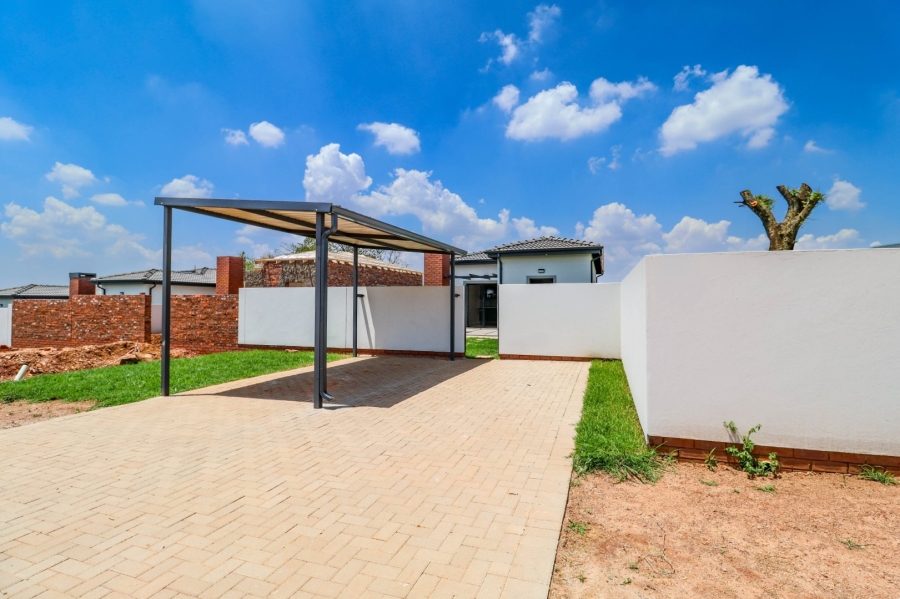 To Let 2 Bedroom Property for Rent in Rietvalleirand Gauteng