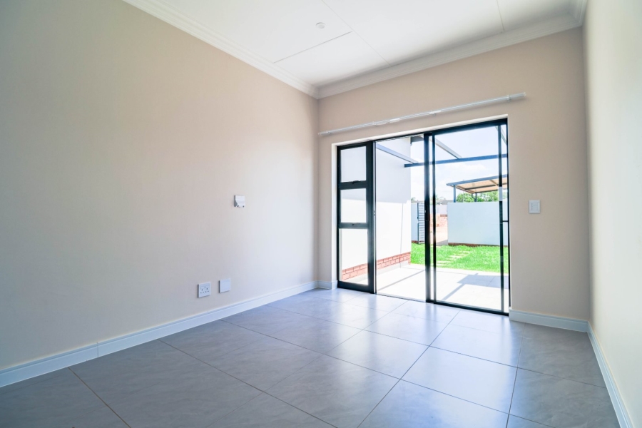 To Let 3 Bedroom Property for Rent in Rietvalleirand Gauteng
