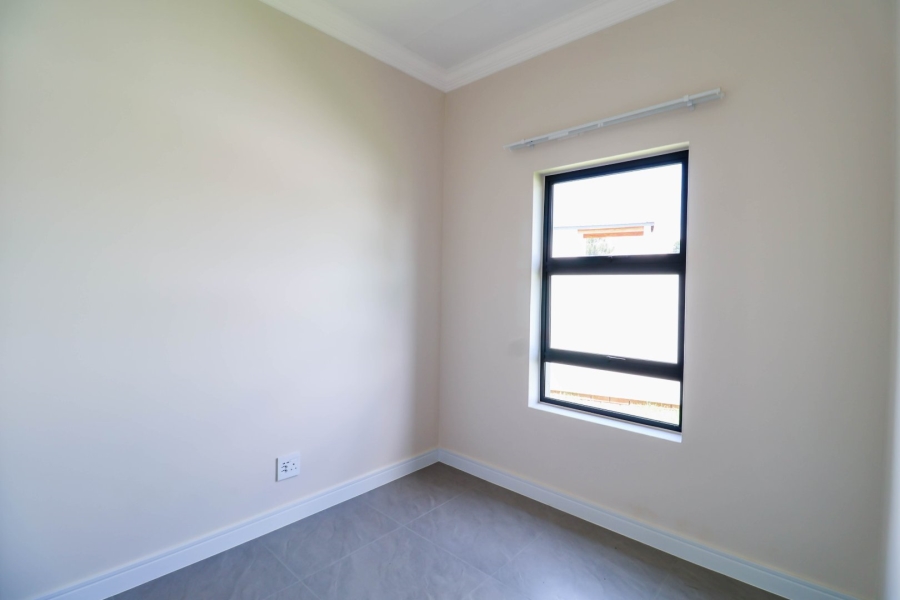 To Let 3 Bedroom Property for Rent in Rietvalleirand Gauteng