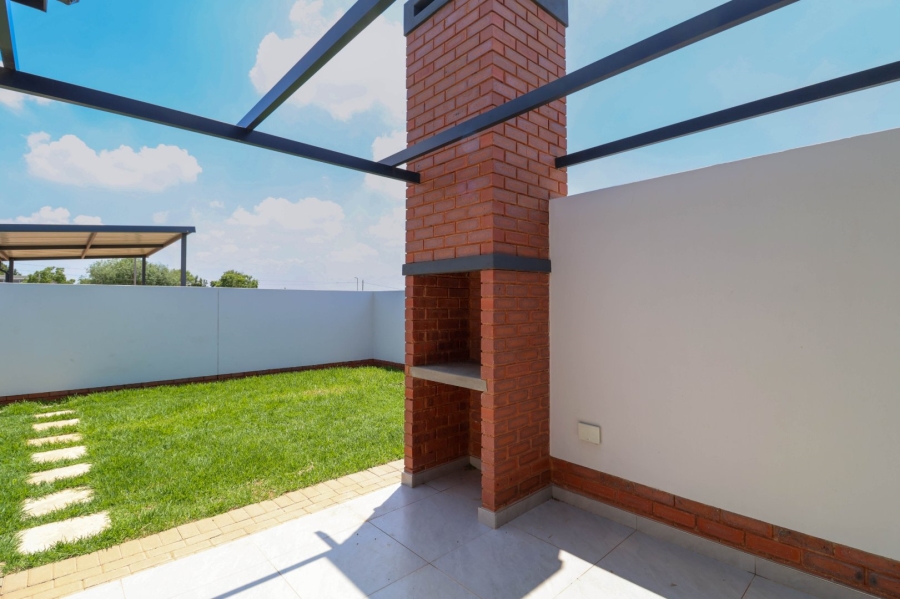 To Let 3 Bedroom Property for Rent in Rietvalleirand Gauteng