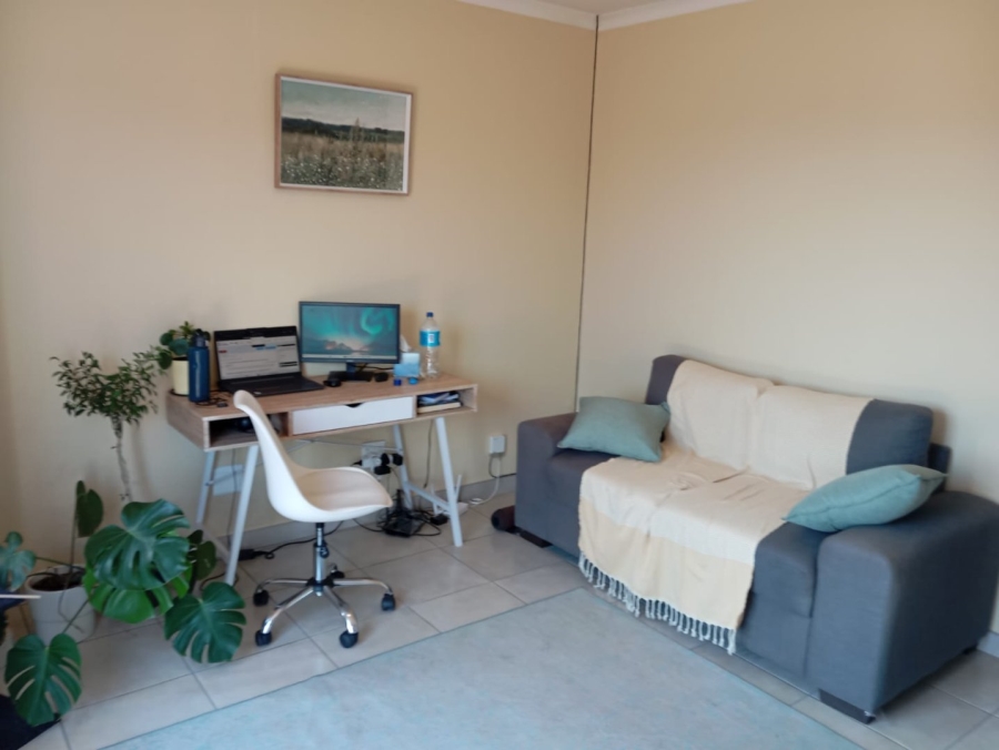 To Let 3 Bedroom Property for Rent in Murrayfield Gauteng