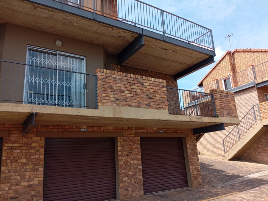 To Let 3 Bedroom Property for Rent in Murrayfield Gauteng