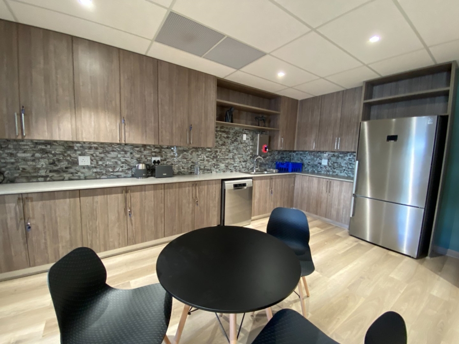 To Let commercial Property for Rent in Die Hoewes Gauteng