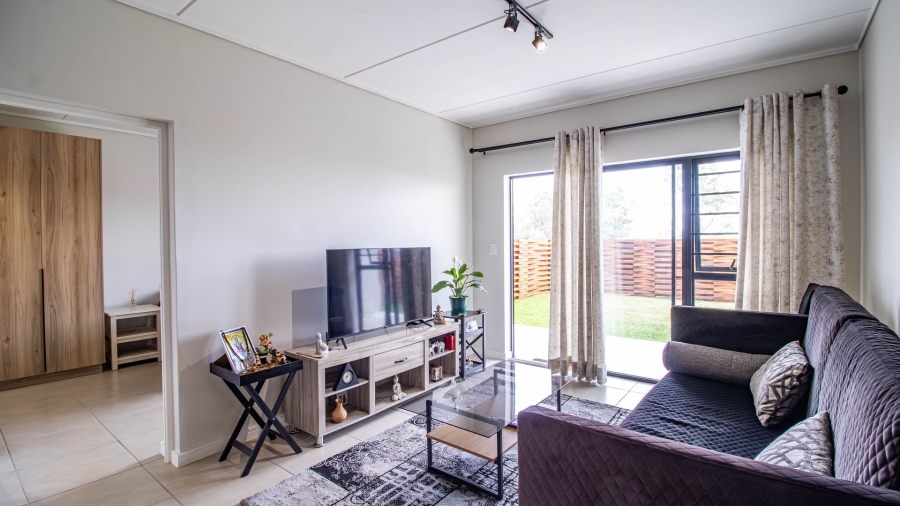 2 Bedroom Property for Sale in Aspen Hills Gauteng