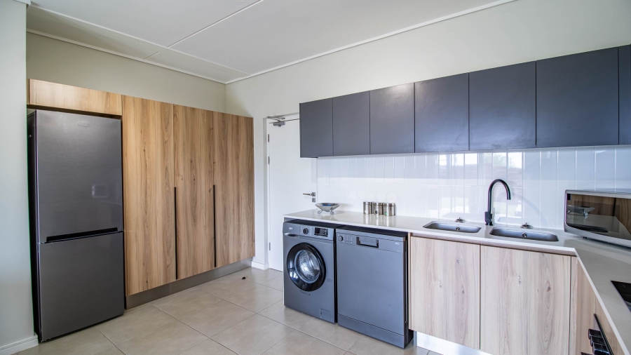 2 Bedroom Property for Sale in Aspen Hills Gauteng