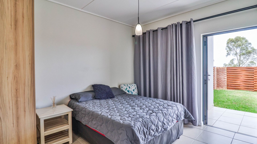 2 Bedroom Property for Sale in Aspen Hills Gauteng