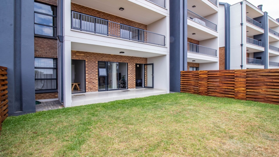 2 Bedroom Property for Sale in Aspen Hills Gauteng