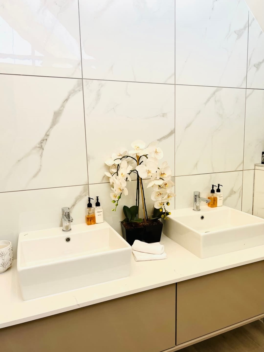 4 Bedroom Property for Sale in Nietgedacht Gauteng