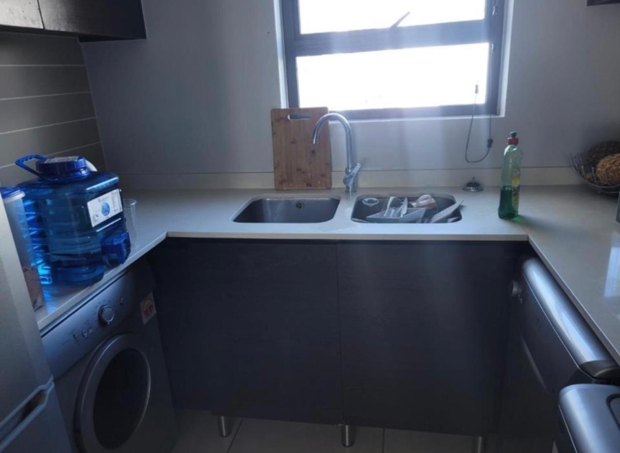 To Let  Bedroom Property for Rent in Greenstone Hill Gauteng