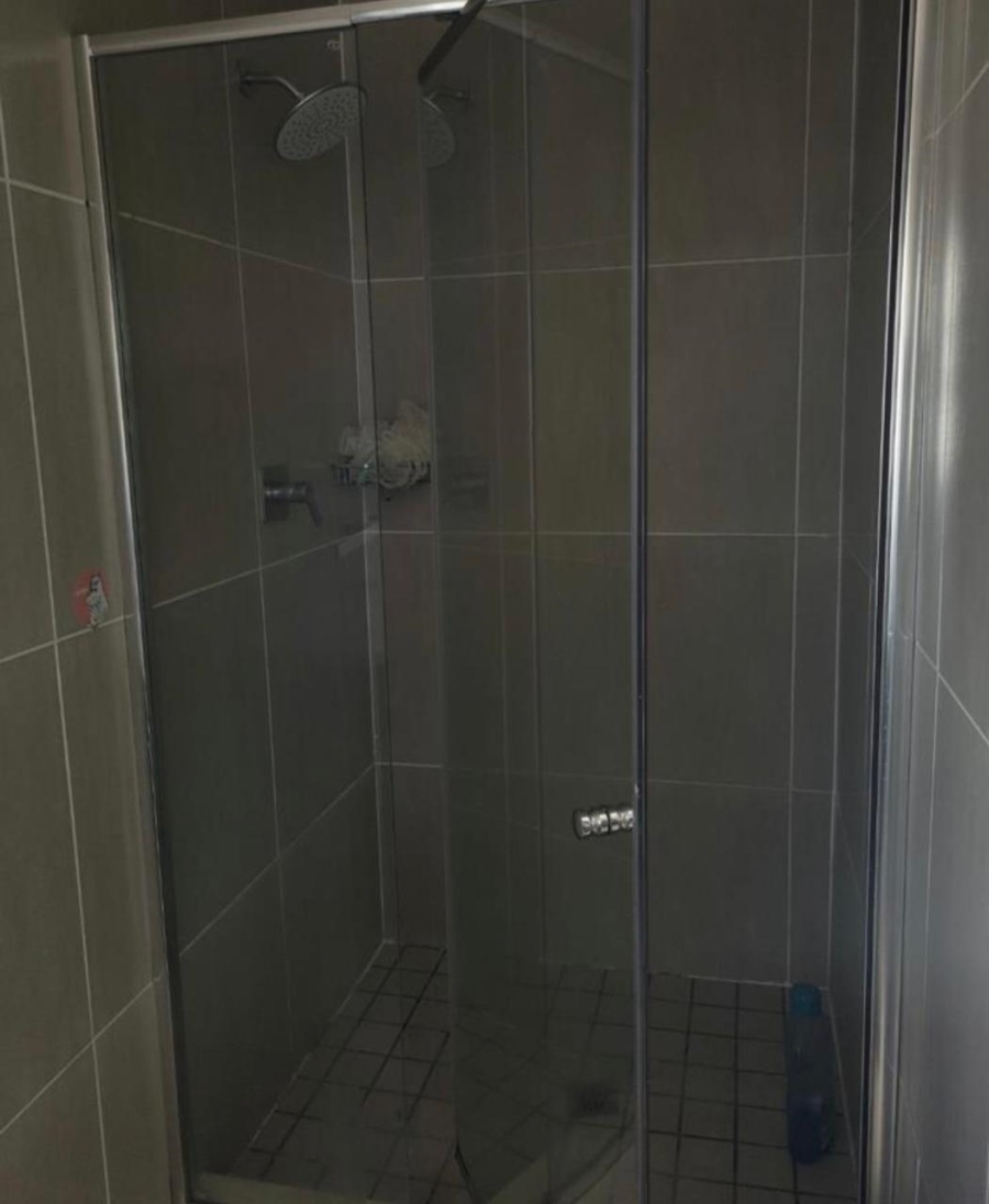 To Let  Bedroom Property for Rent in Greenstone Hill Gauteng