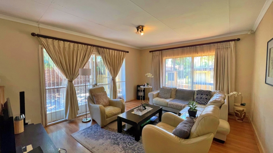 3 Bedroom Property for Sale in Theresa Park Gauteng