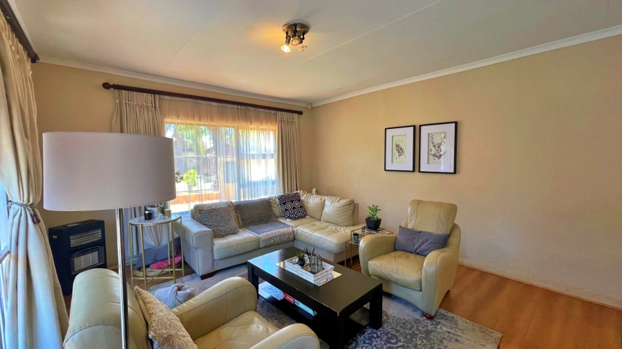3 Bedroom Property for Sale in Theresa Park Gauteng