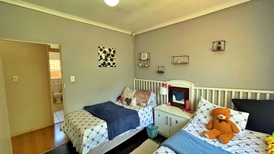 3 Bedroom Property for Sale in Theresa Park Gauteng