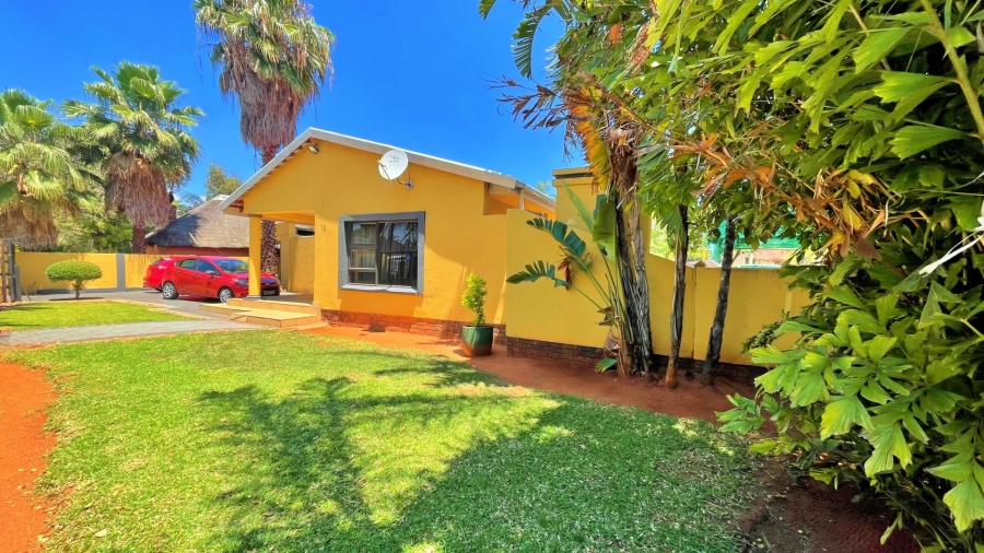 3 Bedroom Property for Sale in Theresa Park Gauteng