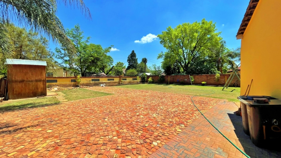 3 Bedroom Property for Sale in Theresa Park Gauteng