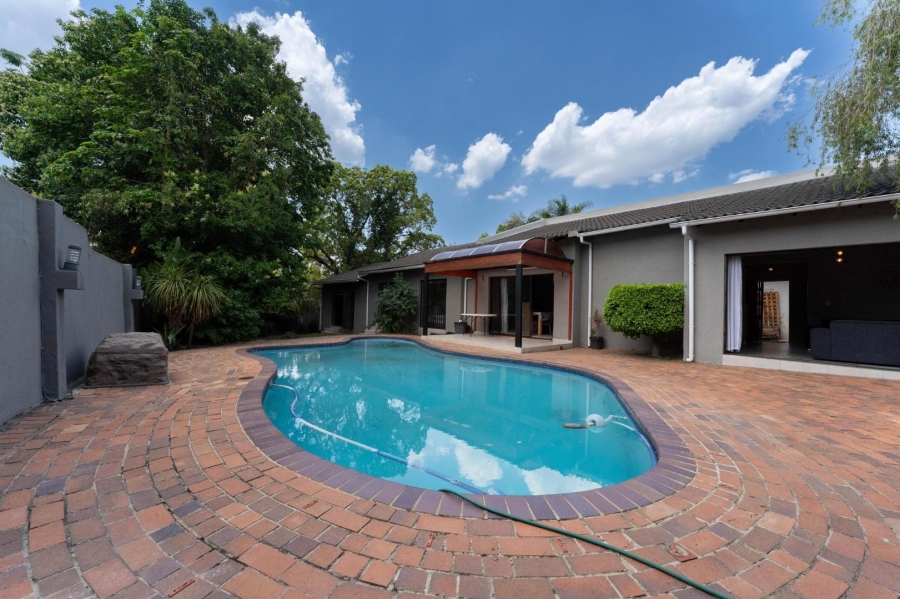 To Let 4 Bedroom Property for Rent in Sharonlea Gauteng