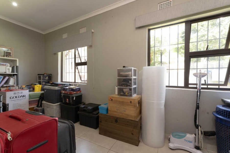 To Let 4 Bedroom Property for Rent in Sharonlea Gauteng