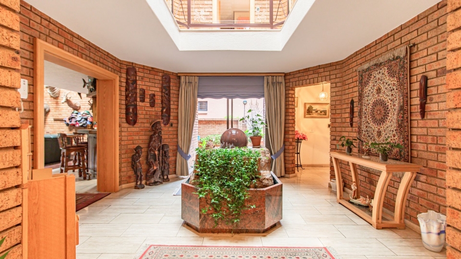 4 Bedroom Property for Sale in Bedfordview Gauteng