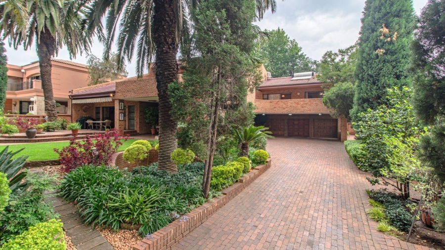 4 Bedroom Property for Sale in Bedfordview Gauteng