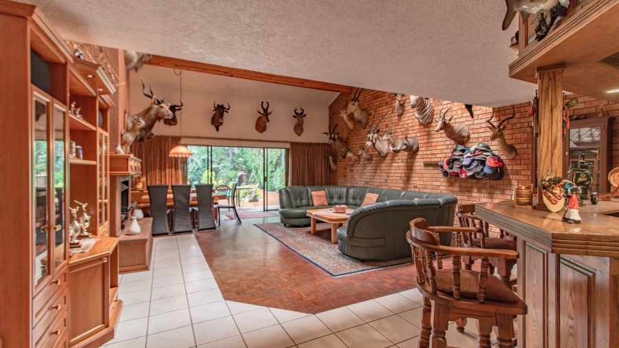 4 Bedroom Property for Sale in Bedfordview Gauteng