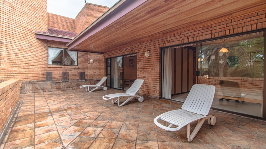 4 Bedroom Property for Sale in Bedfordview Gauteng