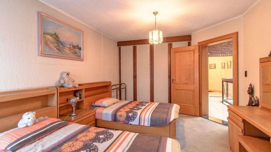 4 Bedroom Property for Sale in Bedfordview Gauteng