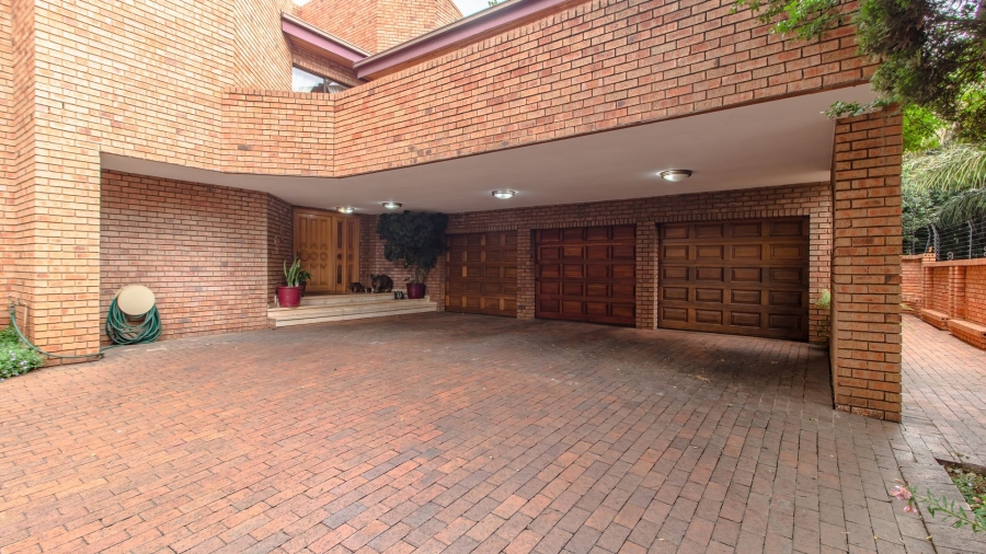 4 Bedroom Property for Sale in Bedfordview Gauteng